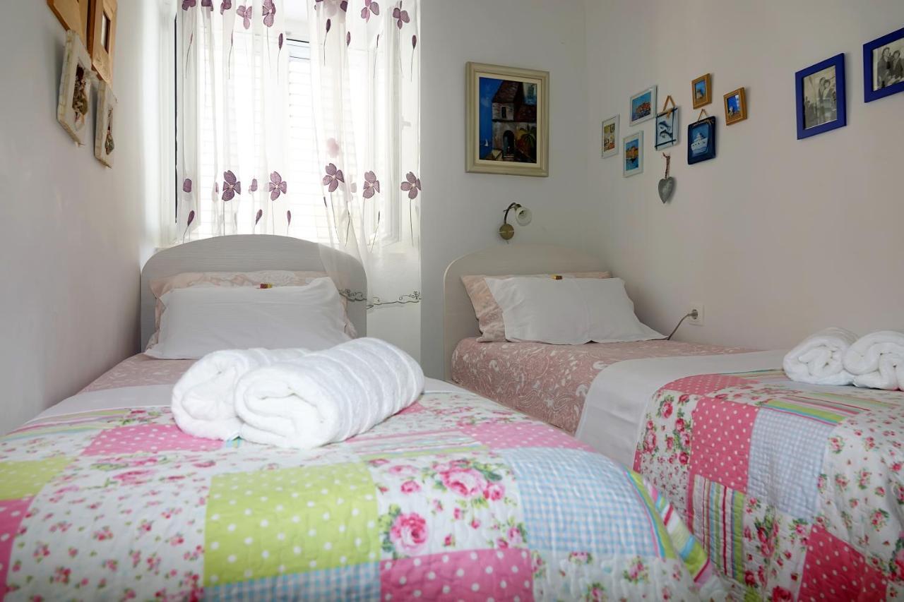 Two-Bedroom Apartment In The Centre Makarská Exteriér fotografie